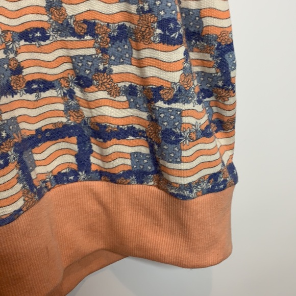 LuLaRoe Womens Faded Look American Flag Stretch Crewneck Top 3XL PLUS SIZE - Picture 4 of 5